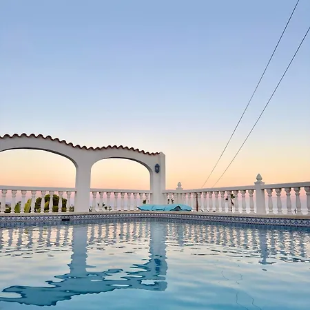 Cala Lanuza Holiday home *